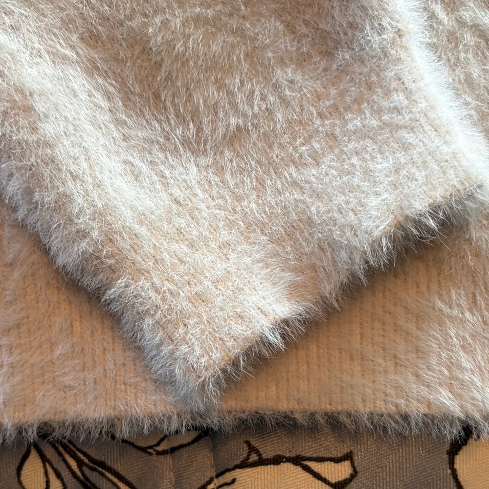 Cyrus Women's Soft Gray and Black Striped Sweater - Picture 7 of 8